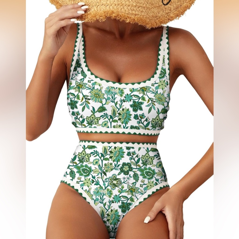 NWOT 2-Piece Floral Print Whip Stitch High Waisted Scoop Swimsuit Bathing Suit